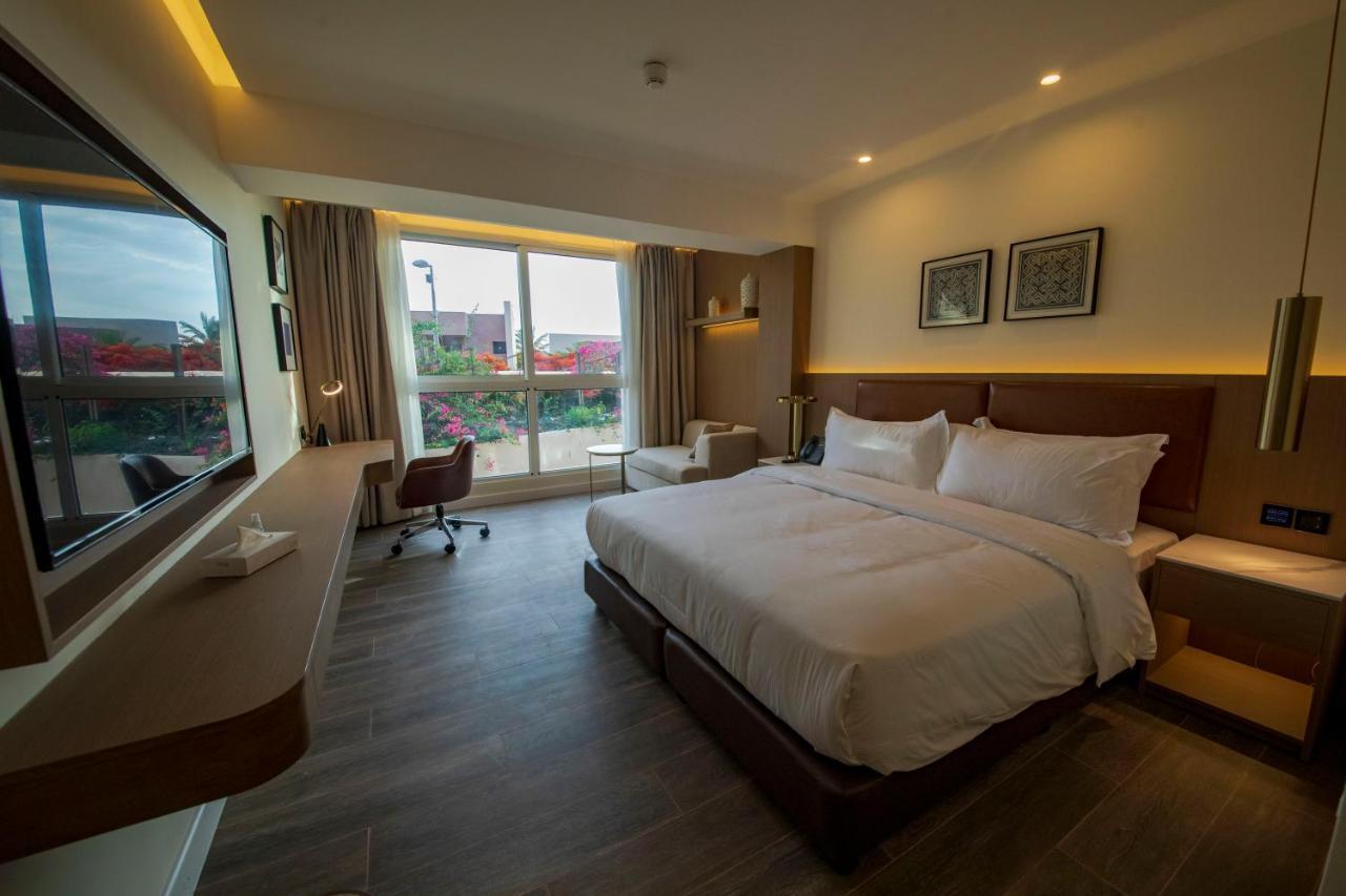 Luxotel Aqaba Beach Resort & Spa Only 15 Years Plus Extérieur photo