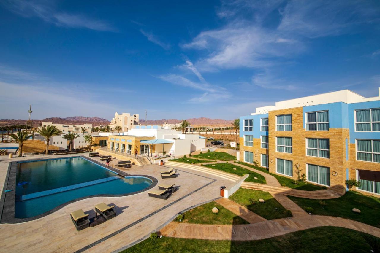 Luxotel Aqaba Beach Resort & Spa Only 15 Years Plus Extérieur photo