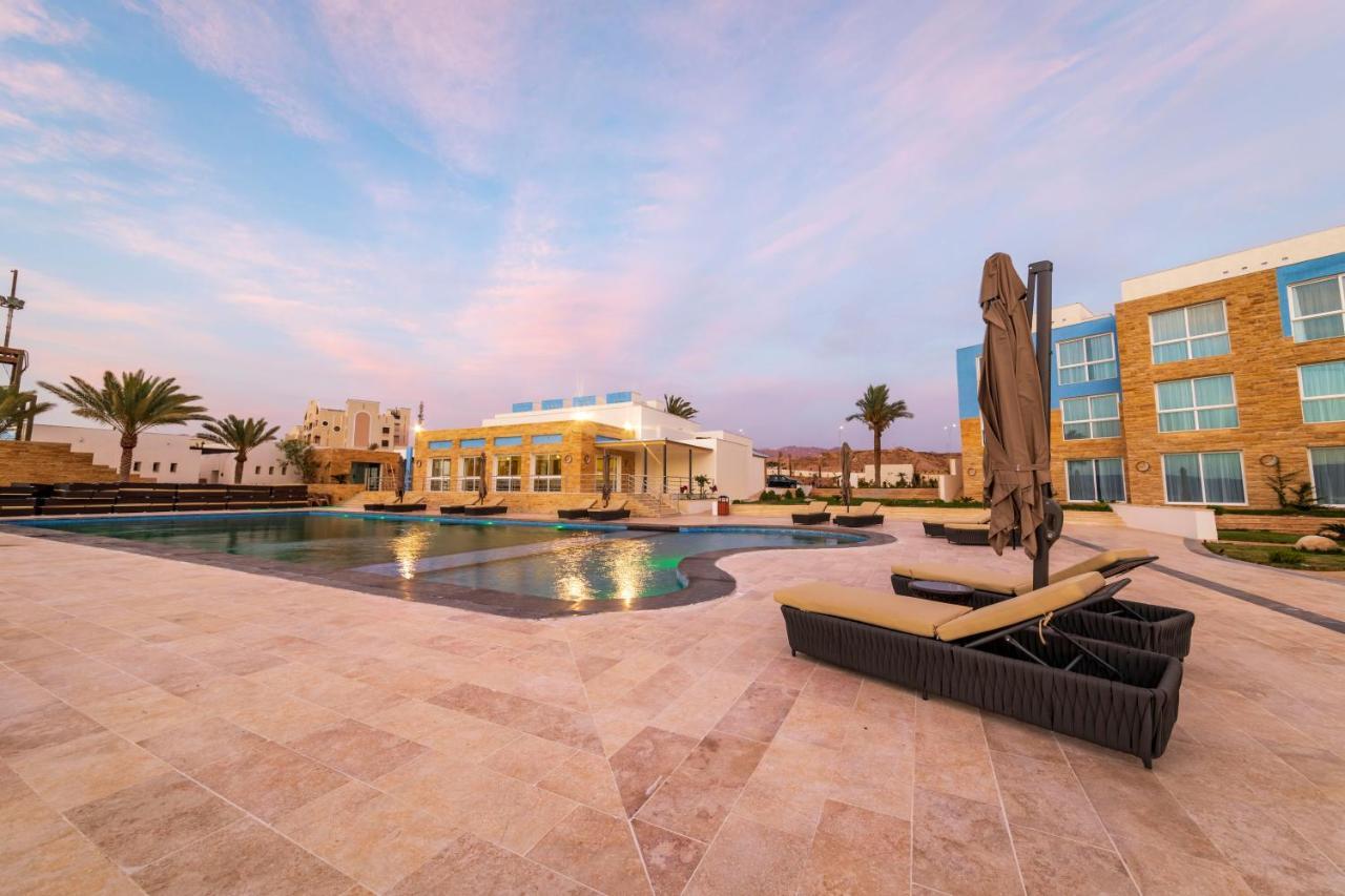 Luxotel Aqaba Beach Resort & Spa Only 15 Years Plus Extérieur photo