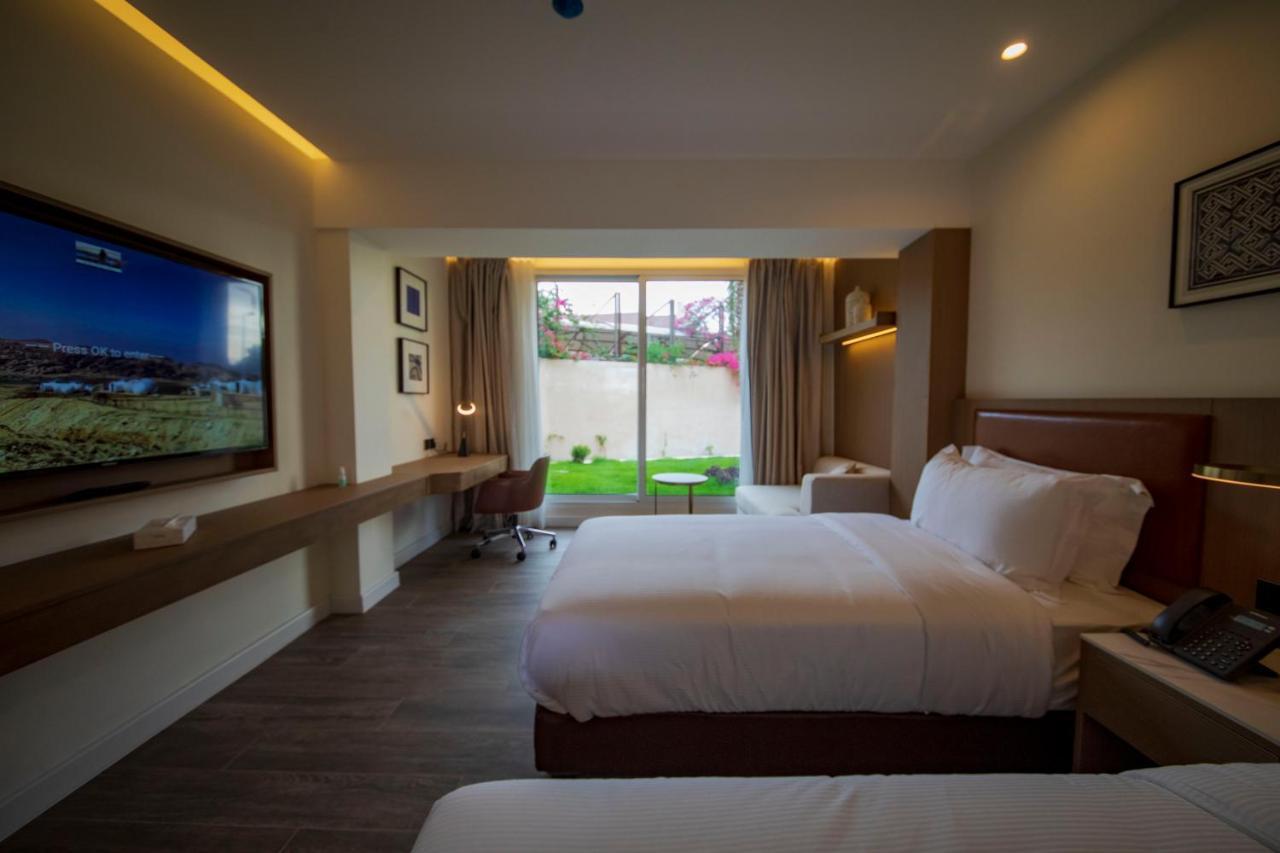 Luxotel Aqaba Beach Resort & Spa Only 15 Years Plus Extérieur photo